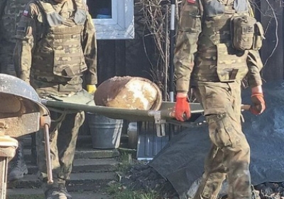 bomba lotnicza pod podłogą